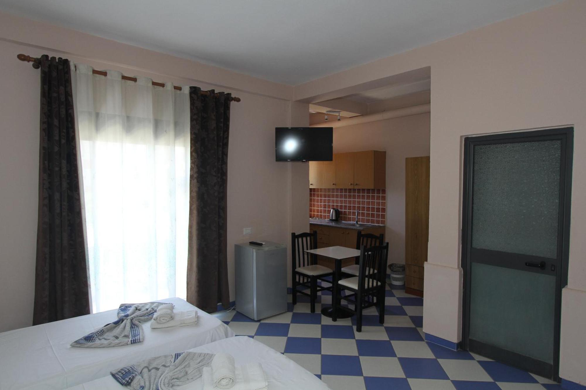 Kompleksi Eli Guest House Durrës 外观 照片