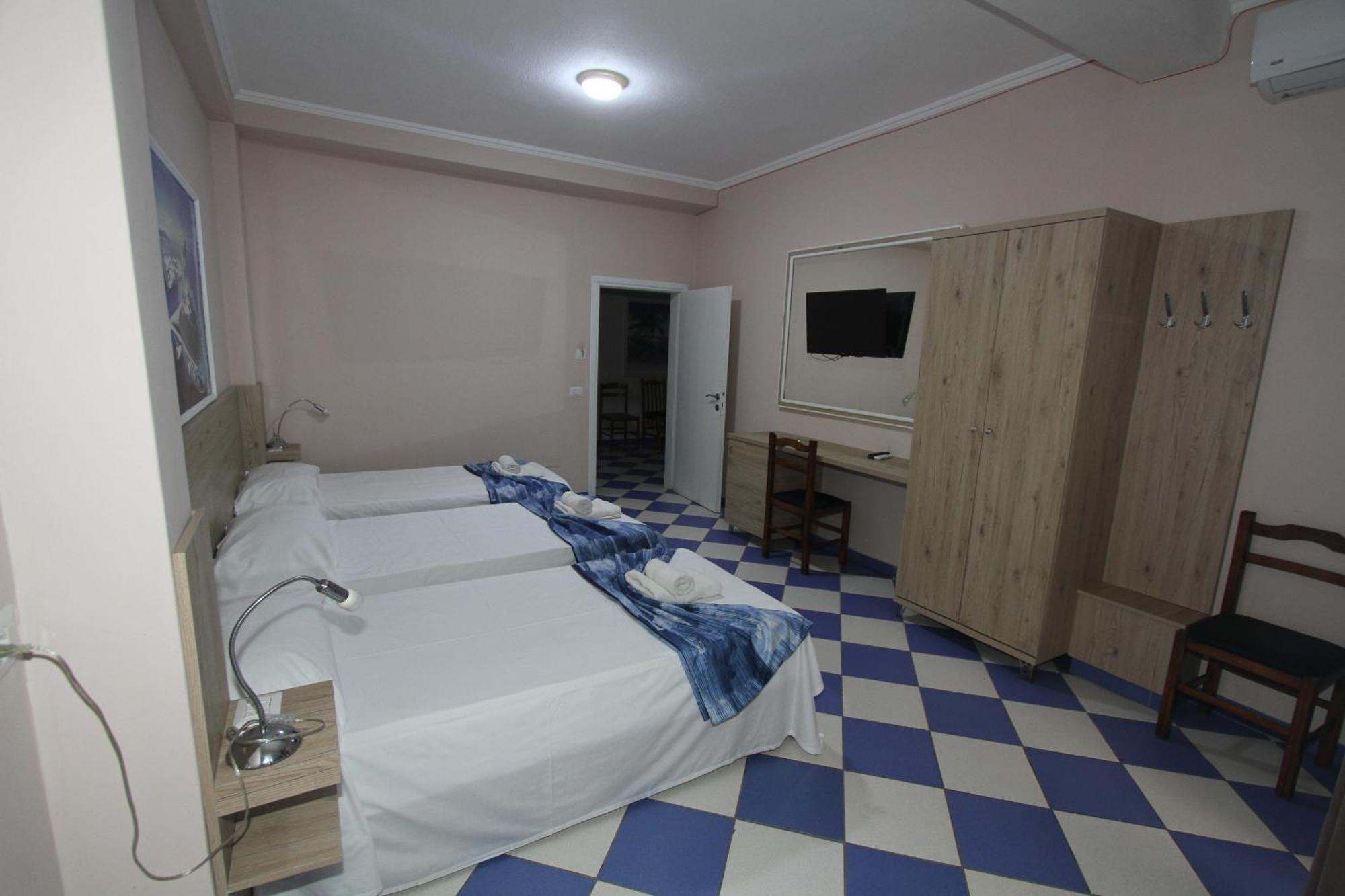 Kompleksi Eli Guest House Durrës 外观 照片