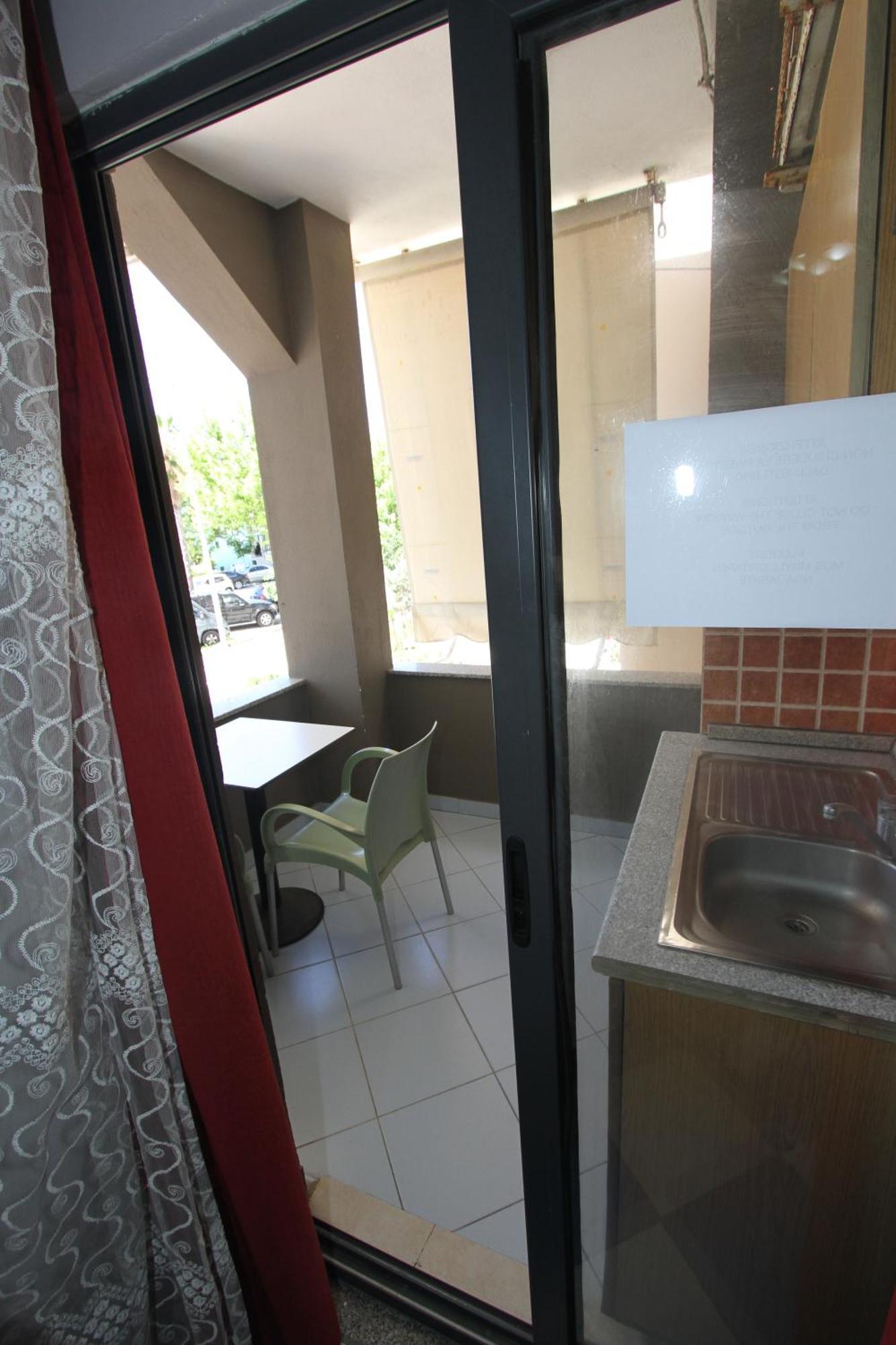 Kompleksi Eli Guest House Durrës 外观 照片