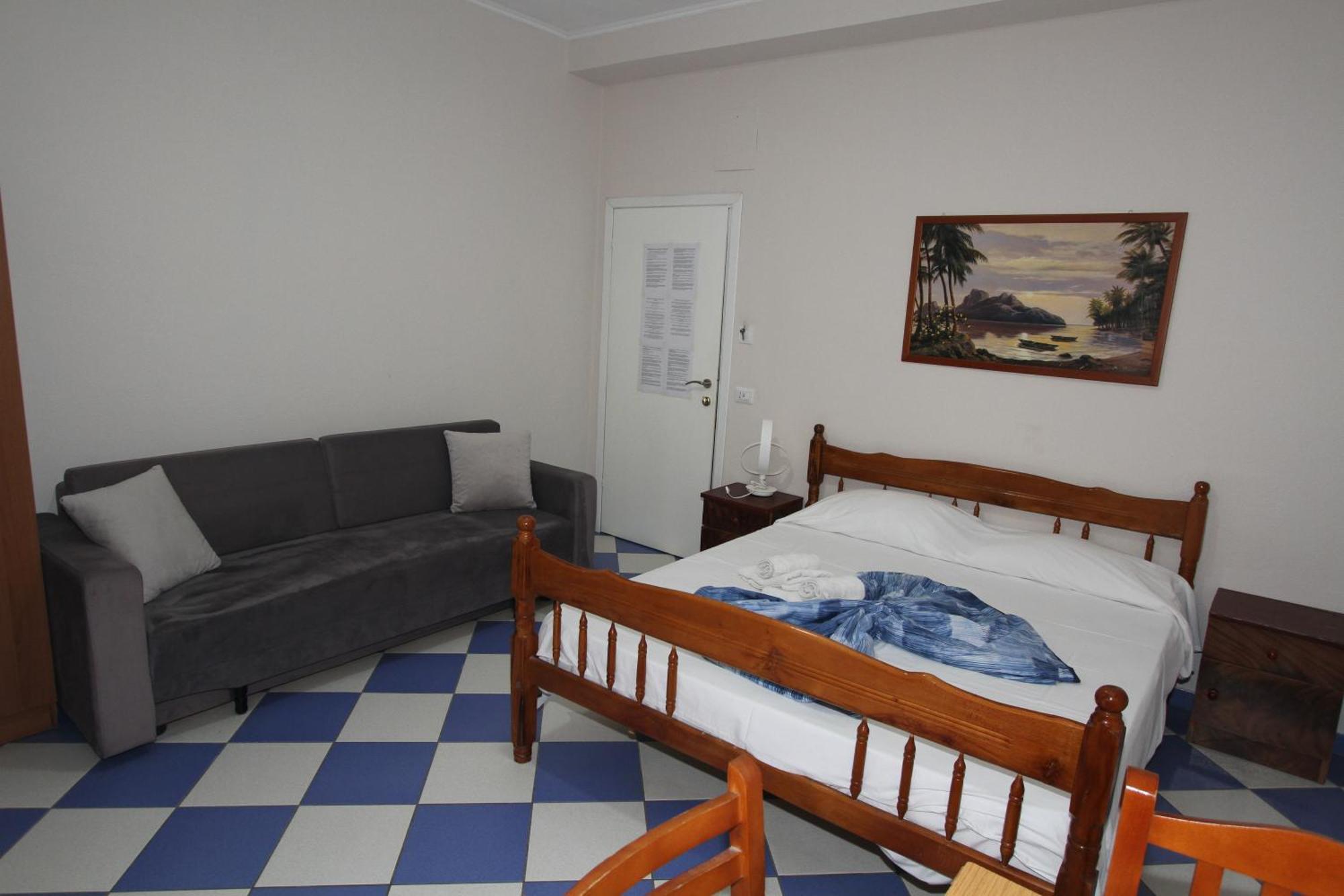 Kompleksi Eli Guest House Durrës 外观 照片