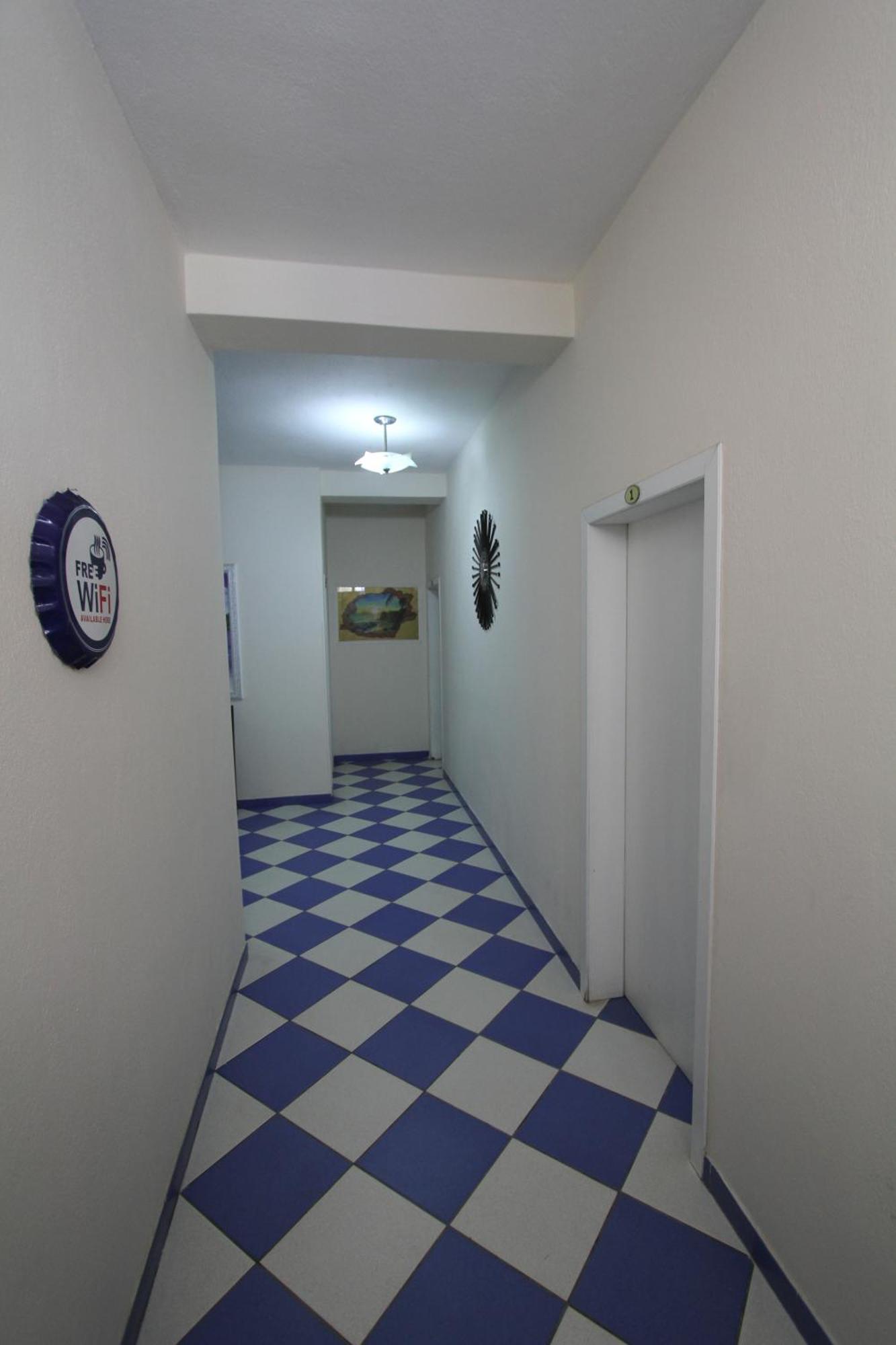 Kompleksi Eli Guest House Durrës 外观 照片